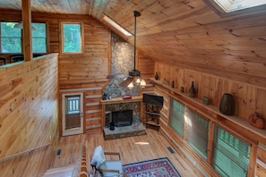 Interior - Little Creek Lodge - Creek side Valle Crucis cabin with Hot Tub Minutes to Boone! (Vilas)