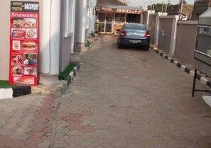 Enceinte de l’hébergement