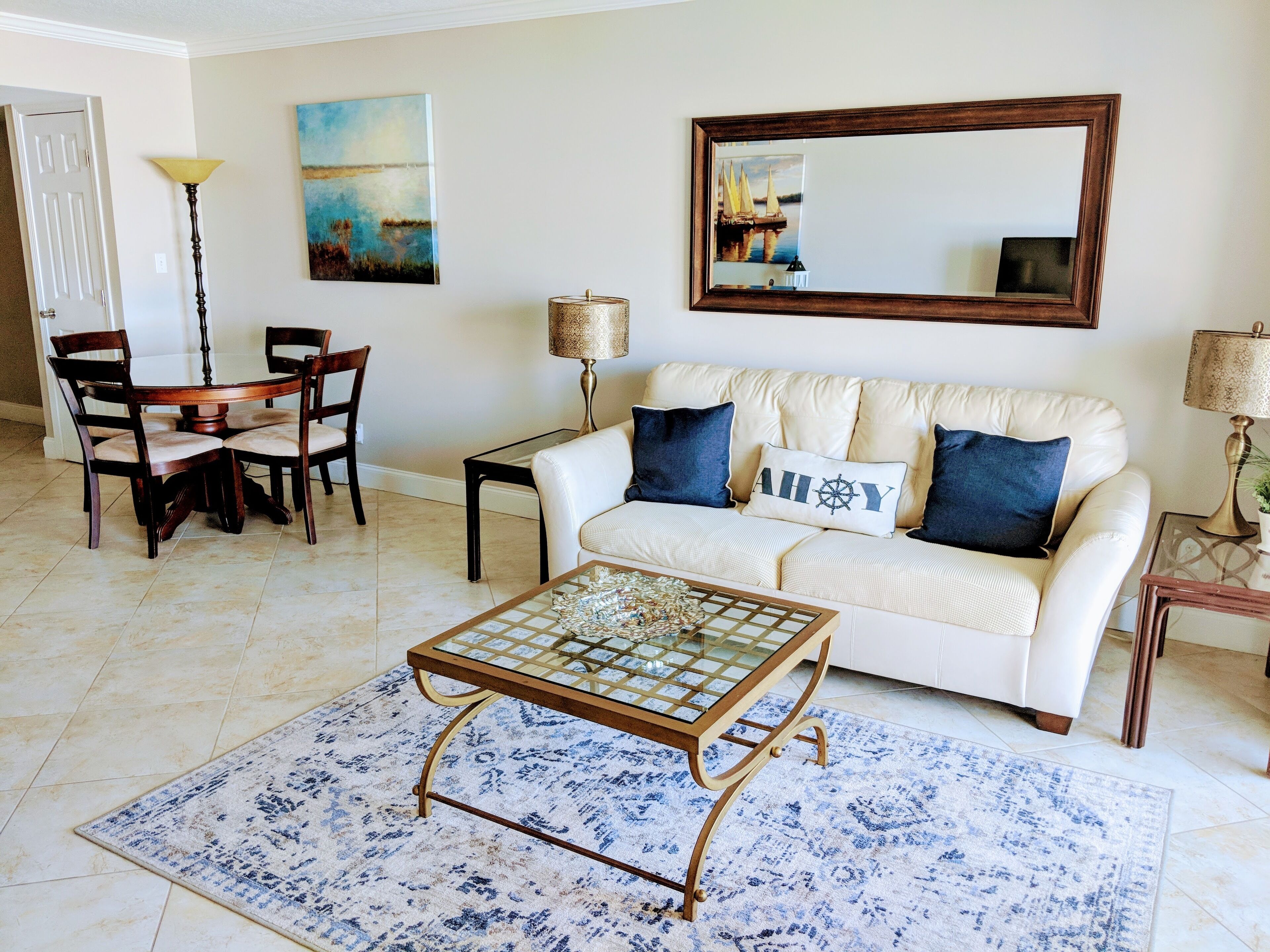 Paradise Found in this Stylish, high end condo. Stunning Views! (519)