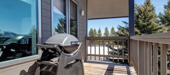 Ylhäällä Rendezvous | Äskettäin uusittu | Pääsy Sundance Club Pooliin, vuodepaikkoja 8!