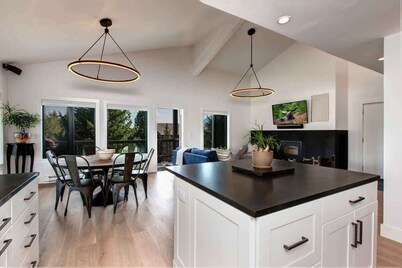 Abode at Rendezvous, private entrance, large deck