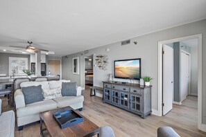 TV, DVD player