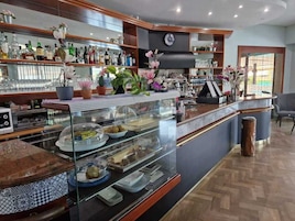 Bar (en la propiedad)