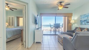 2 多间卧室、熨斗/熨衣板、免费 WiFi、床单