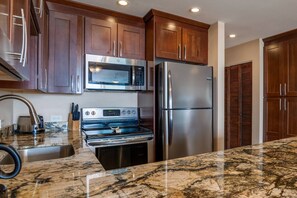 Fridge, microwave, oven, stovetop - Makani Sands 106 - Oceanfront:  “Sale” into Whale Season with Reduced Rates! (Honokowai)