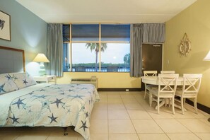 1 dormitorio, tabla de planchar con plancha, cuna de viaje y wifi