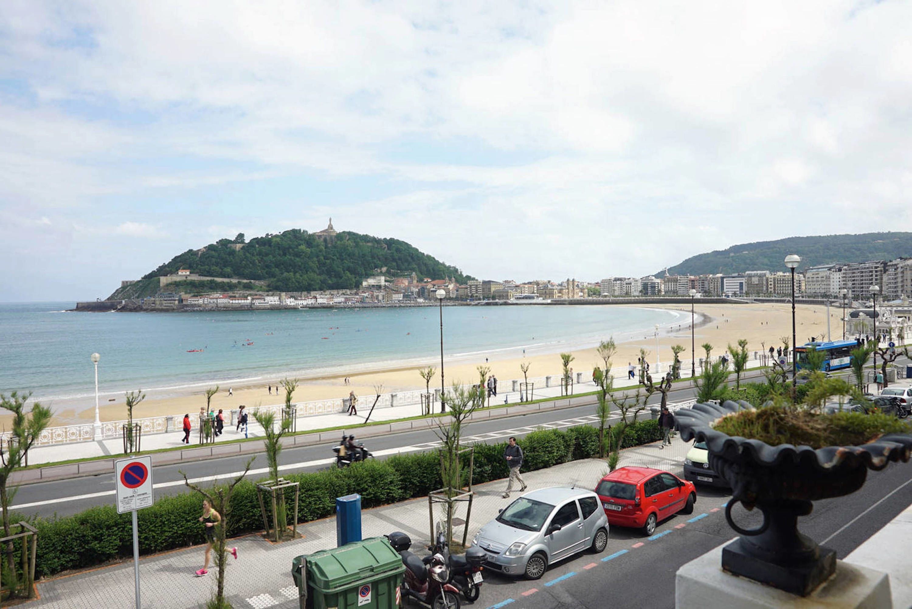 Photo - BREATHTAKING TERRACE VIEWS in luxury apartment - by www,SanSebastianApartments,es