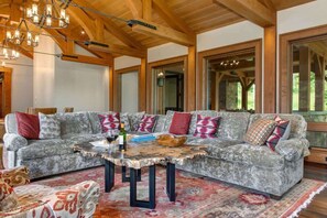 TV, fireplace, offices - Abode at Heartwood Lodge, Teton Village dream house, 1 mile to National Park (Teton Village)