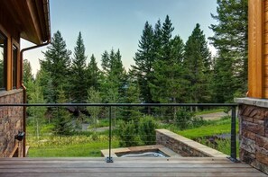 Property grounds - Abode at Heartwood Lodge, Teton Village dream house, 1 mile to National Park (Teton Village)