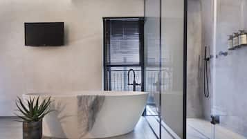 Superior Chill | Bathroom | Shower, rainfall showerhead, eco-friendly toiletries, hair dryer