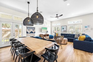 Smart-TV og DVD-spiller