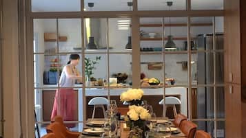 5-Bedroom Pool Villa | Dining room