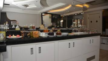 Dagelijks ontbijtbuffet inbegrepen