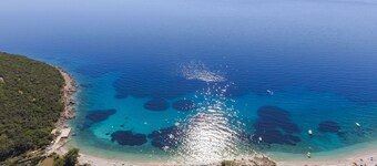 Hacienda Babina, Island Cres, Lounge, Whirpool, Pool...Seaview