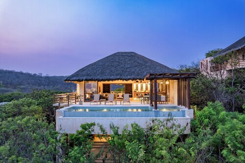 Comunidad frente a la playa | Ocean View Villa w / Servicios increíble complejo de estilo