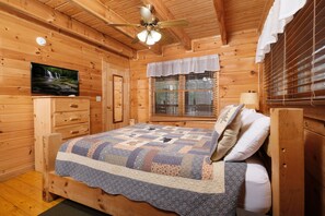 2 bedrooms, iron/ironing board, bed sheets