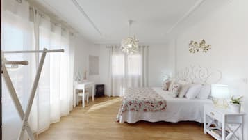 Apartamento familiar | 1 dormitorio, ropa de cama de alta calidad, edredones de plumas