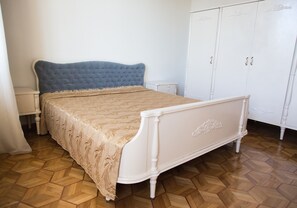 1 bedroom, in-room safe, soundproofing, iron/ironing board