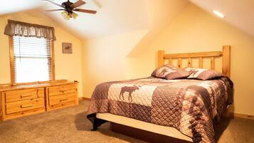 3 間睡房、熨斗/熨衫板、上網、床單