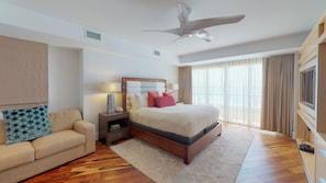 4 bedrooms, desk, iron/ironing board, free WiFi