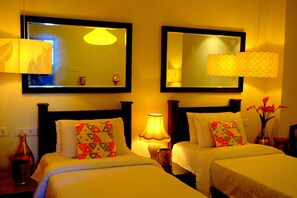 Deluxe Room | Bathroom - Hotel Villa Highnest - Sriperumbudur (Sriperumbudur)