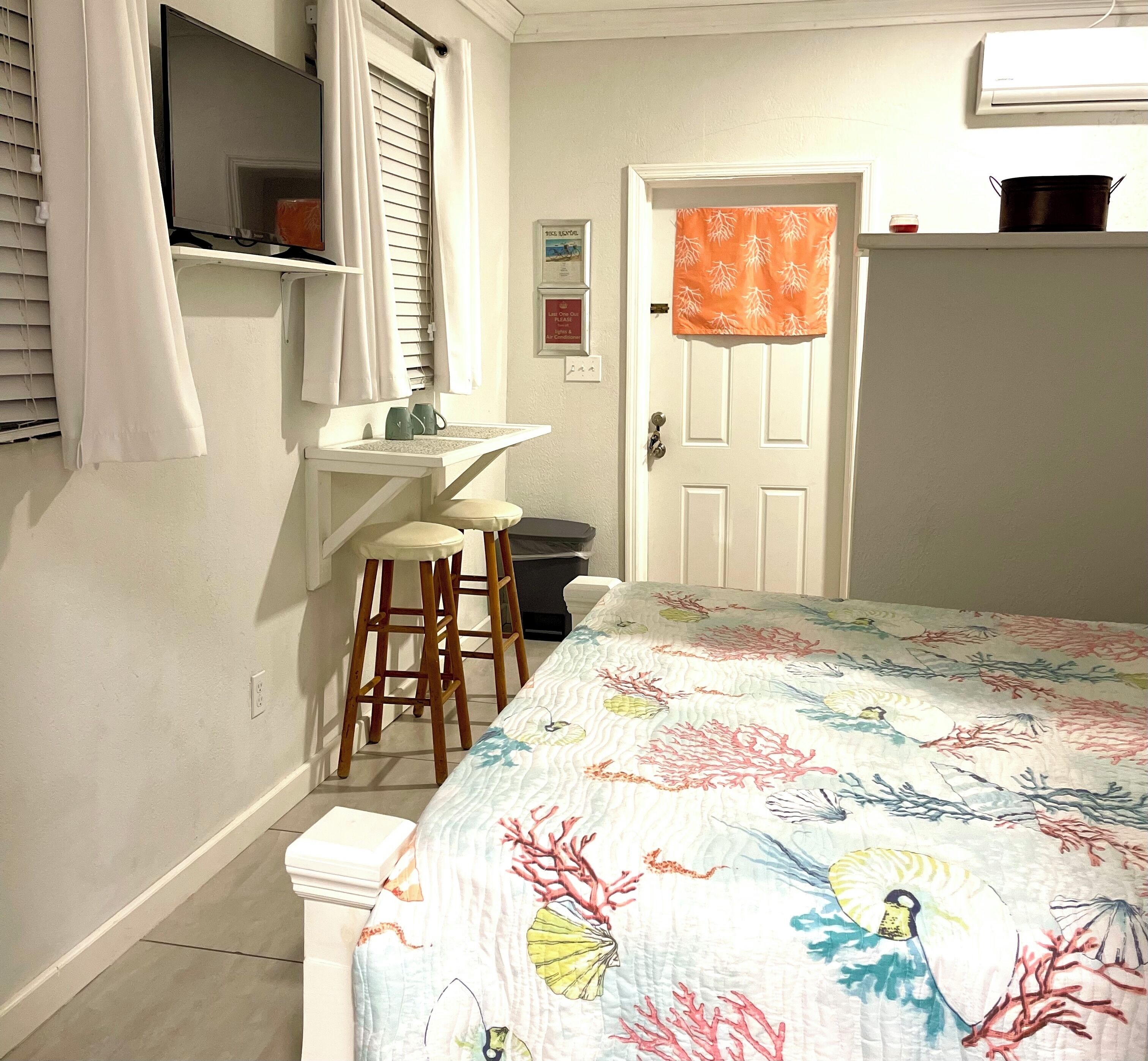 1 chambre, fer et planche à repasser, Wi-Fi, draps fournis