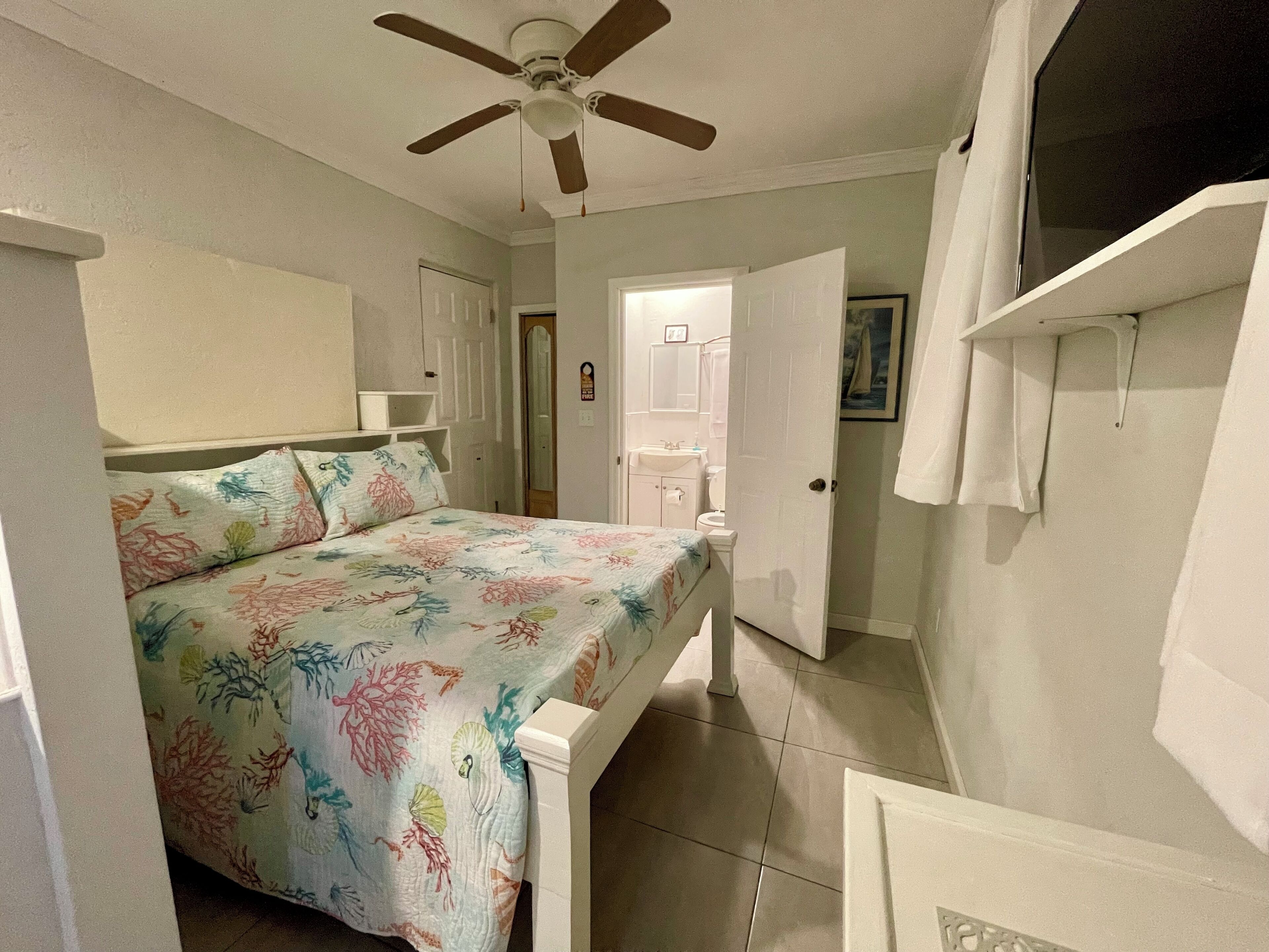 1 bedroom, iron/ironing board, WiFi, bed sheets