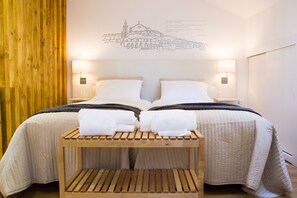 2 bedrooms, WiFi, bed sheets