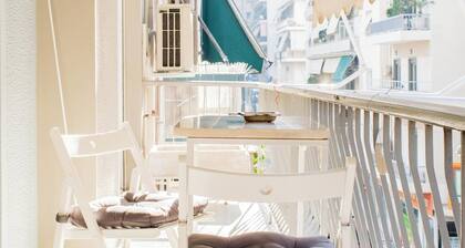 Rodothea apartment 3,Specious & modern in the heart of Athens, 130 sqm.