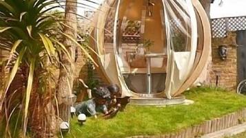 Enceinte de lâhĂ©bergement