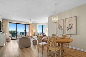 Fernseher, DVD-Player