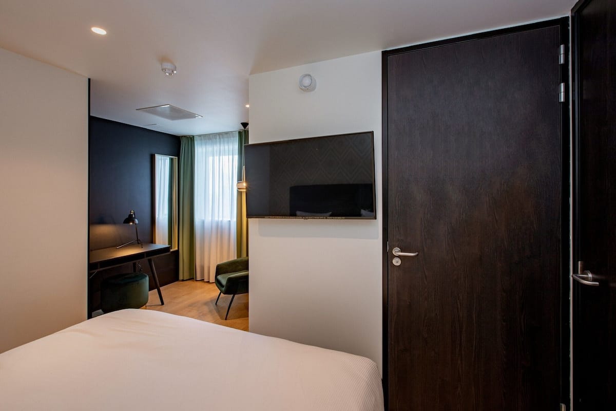 Economy dubbelrum - 1 kingsize-säng | 1 sovrum, allergitestade sängkläder och minibar