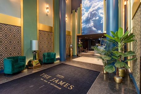 Lobby. The James Hotel Rotterdam