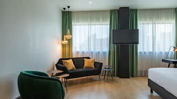 Superior Double Room Plus, City View | Hypo-allergenic bedding, minibar, in-room safe, blackout drapes