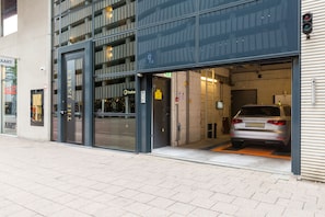 Self parking (EUR 20.00 per night)
