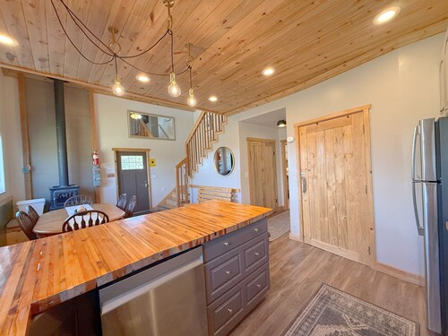 The Cedars Country Cottage