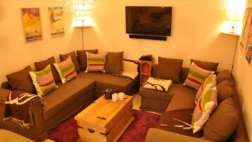 Télévision, lecteur de DVD, livres, médiathÚque