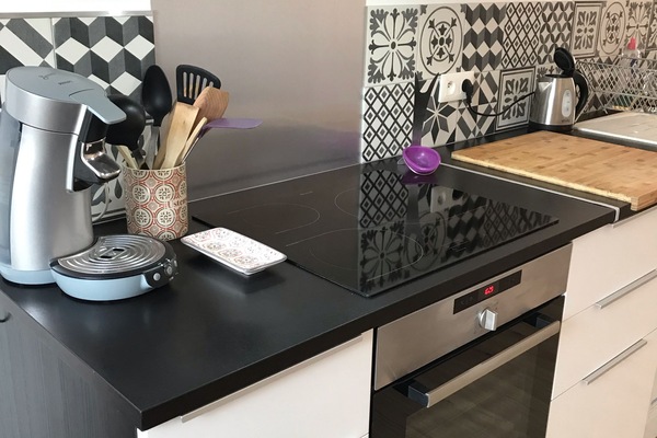 Frigorífic, microones, forn i placa de cuina