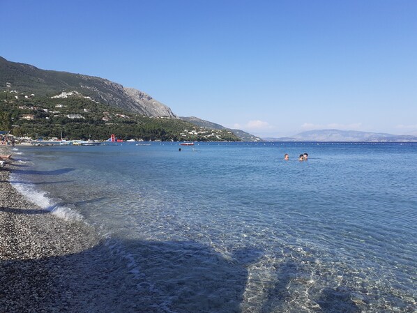 On the beach - Villa Valia Seaside (Privileged coastal villa,Natural Estate,Ipsos bay Corfu) (Ipsos)
