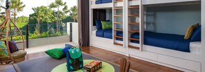 5 bedrooms, in-room safe, iron/ironing board, travel cot