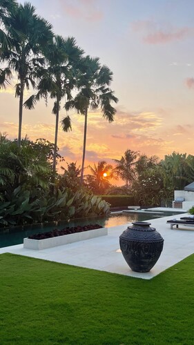 Das Palm House - Canggu - Bitcoin akzeptiert