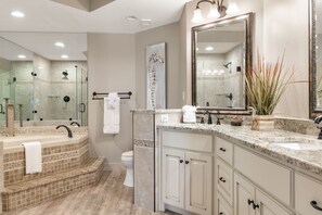 Shower, towels - Stunning 3BR Gulf front condo! (Orange Beach)