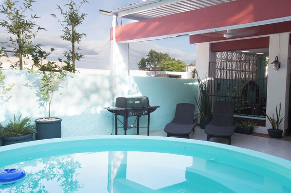 Terrace/patio - Studio w/shared plunge pool, Netflix, etc. .9 mi. from central sq. (Merida)