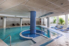 Innenpool, Außenpool