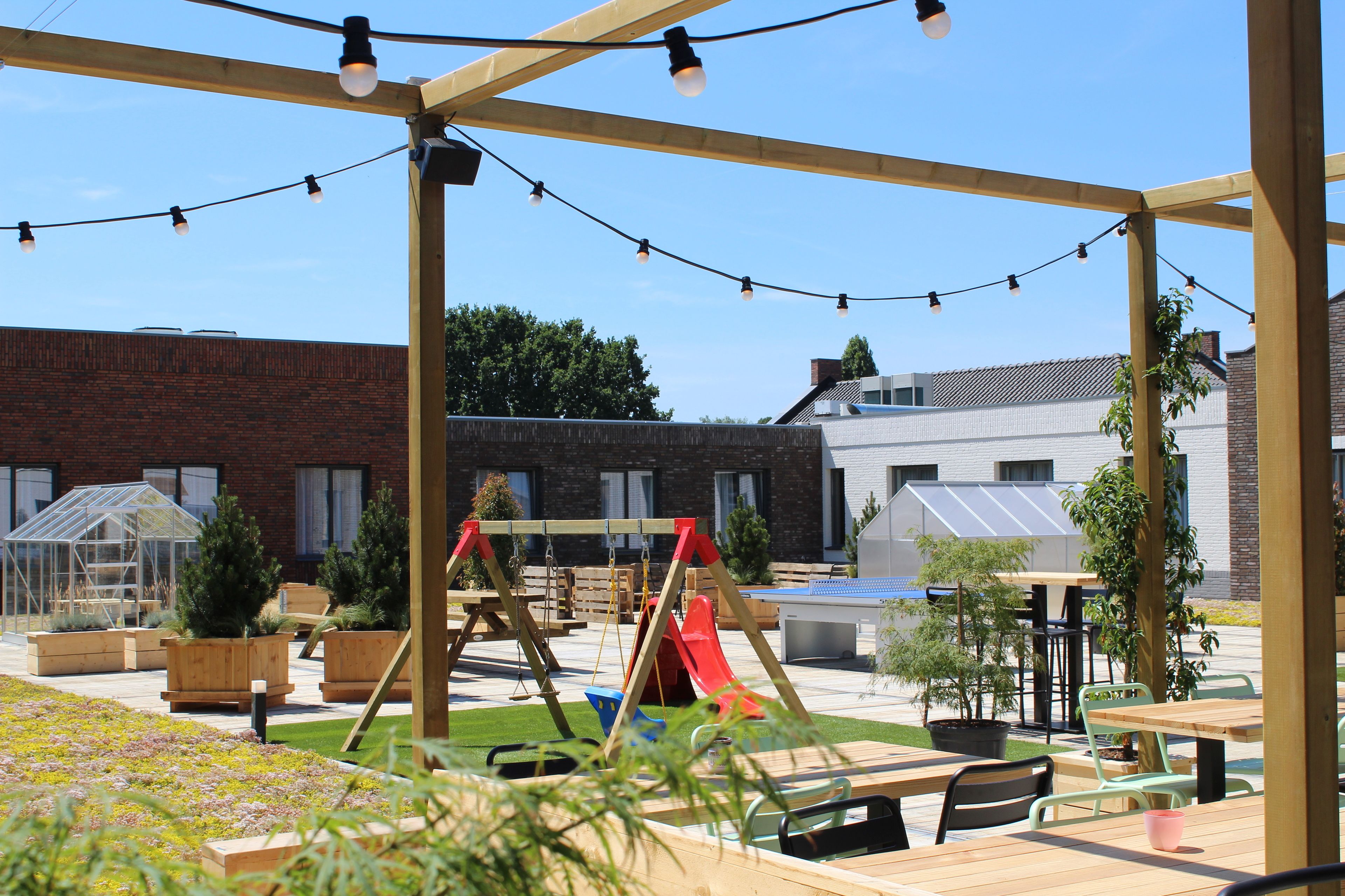 Children’s play area – outdoor