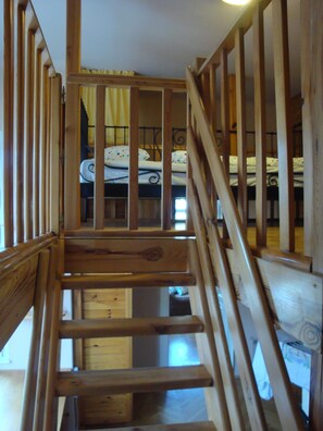 2 camere, una scrivania, Wi-Fi, lenzuola