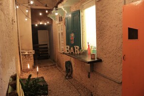 Terrace/patio - Hostel H1 Miramar (San Juan)