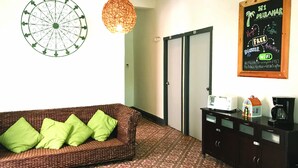 Lobby - Hostel H1 Miramar (San Juan)