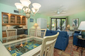 Interior - Our Nautical Home  Key West prime location & amenities. Last minute specials. (Key West)