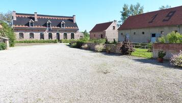 Enceinte de lâhĂ©bergement